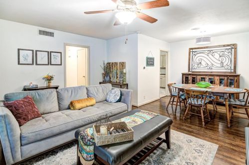 4940 Rector Ave, Fort Worth, TX 76133-1708