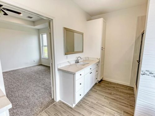 738 Angus Trl, Angleton TX 77515-9833 exterior