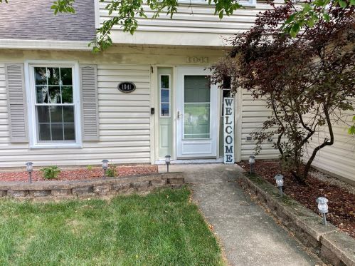 1041 Bothwell Cir, Lemont, IL 60440-1667