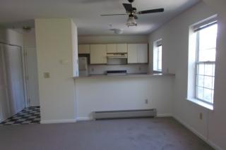 173 Hildred Dr, Burlington VT  05401-3692 exterior