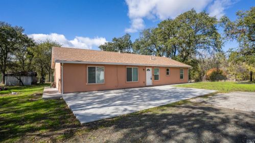 4029 Mendes Ln, Vacaville, CA 95688-9764