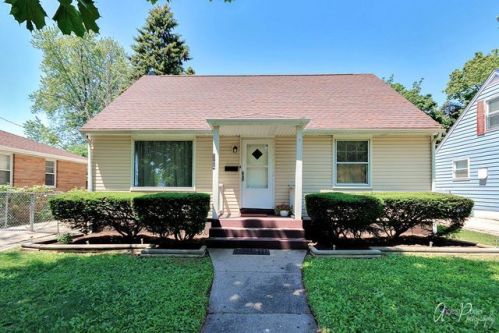 1124 Leith Ave, Waukegan, IL 60085-2524