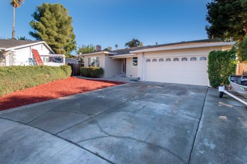 5026 Royal Estates Ct, San Jose, CA 95135-1218