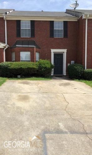 5658 Wind Gate Ln, Lithonia, GA 30058-2604