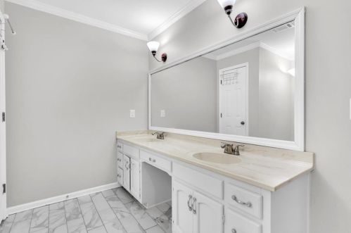 510 Calaveras Dr, Atlanta GA  30350-4002 exterior