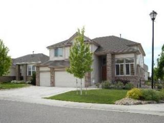 17612 Weaver Pl, Denver CO  80016-3164 exterior