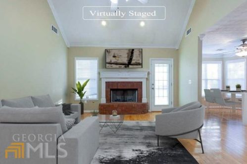 40 Hollow Ct, Porterdale, GA 30016-5615