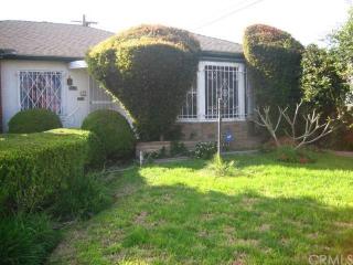 111 Poinsettia Ave, Compton, CA 90221-2811