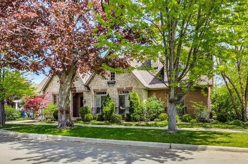 7742 Birchwood Ave, Chicago, IL 60631-4241