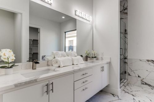 623 9 St, Dallas TX  75208-4901 exterior