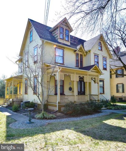 4 Cherry St, Wenonah, NJ 08090-1907