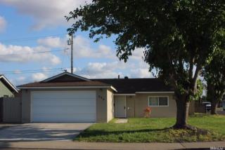 654 Diane Dr, Manteca, CA 95336-3105