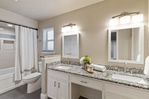 1503 Shannon Pl, Carrollton TX 75006-1500 exterior