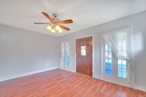 3160 Lime St, Riverside CA 92501-2930 exterior