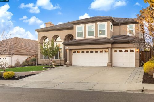 516 Morning Glory Ct, San Ramon, CA 94582-5583