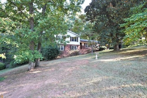 439 Mark Ave, Marietta, GA 30066-6180