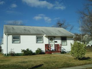 2 Alton St, Aberdeen MD  21001-2202 exterior