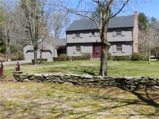 82 Plymouth Rd, Somers, CT 06071-2006