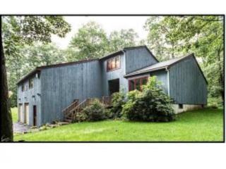 6 Terracewood Rd, Londonderry, NH 03053-2408