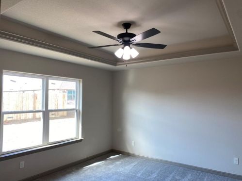 3332 White Horse Dr, Granbury TX 76049 exterior