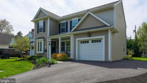 1518 Sunset Ave, Lancaster PA  17601-4328 exterior