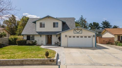 2066 Malcolm St, Simi Valley, CA 93065-3514