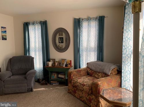 3 William Dr, Graceham, MD 21788-1756