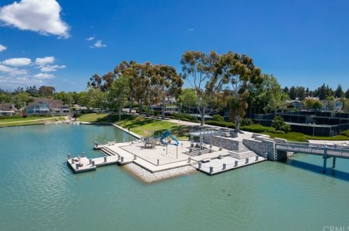 59 Lakeshore, Irvine CA  92604-3324 exterior