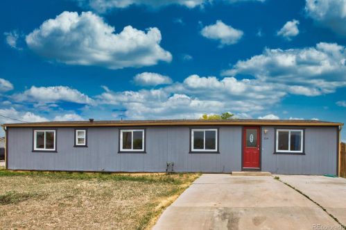 834 Raynolds Ave, Canon City CO 81212-4013 exterior