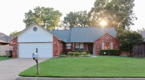 11318 107th East Ave, Bixby, OK 74008-2844