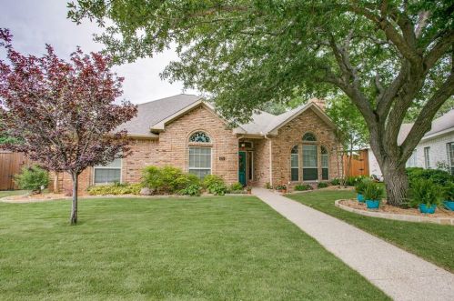 600 Sundance Cir, Irving, TX 75063-4469
