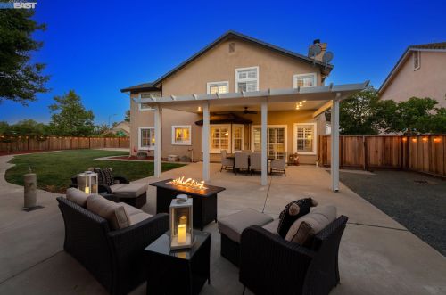 5492 Wildflower Dr, Livermore, CA 94551-6956