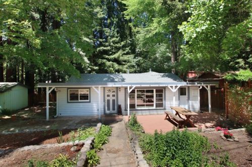 205 Brookside Dr, Big Basin, CA 95006-9712