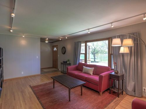 4940 Cedar Ave, Minneapolis MN  55417-1237 exterior