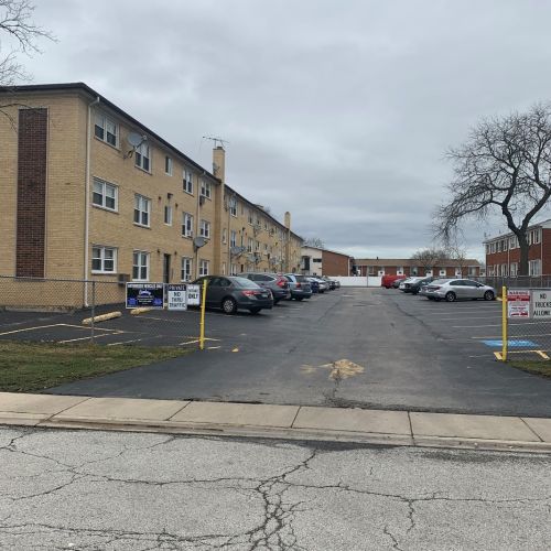 9265 Noel Ave, Des Plaines IL  60016-3853 exterior