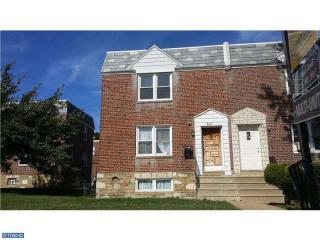 1841 Oakmont St, Philadelphia PA  19111-3404 exterior