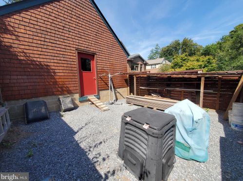 1310 Noyes Dr, Silver Spring MD 20910-2224 exterior