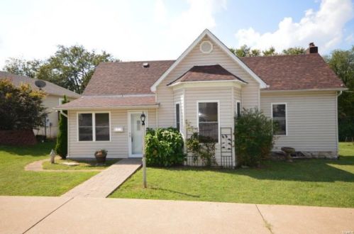 615 Warne St, Festus, MO 63028-1349
