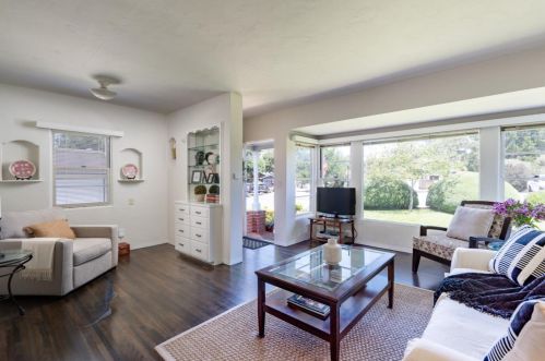861 Maple St, Del Monte Park, CA 93950-4721