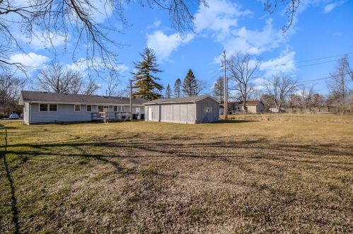 7465 Dakota St, Gary IN  46405-1722 exterior