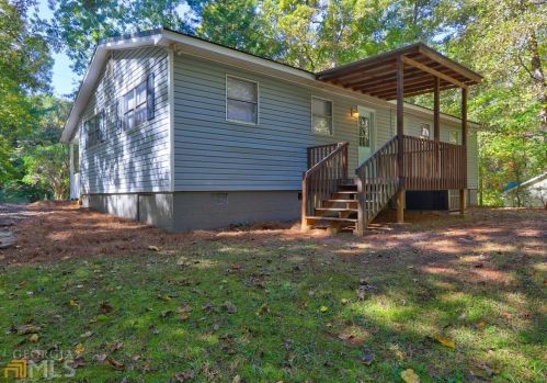 40 Harriette Dr, Stockbridge GA  30281-3867 exterior