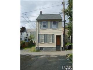 414 Fair St, Allentown, PA 18102-2932