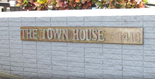 1415 Victoria St, Honolulu HI  96822-3685 exterior