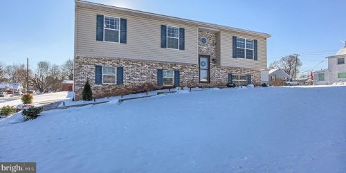 1190 Ruth St, York, PA 17408-4732