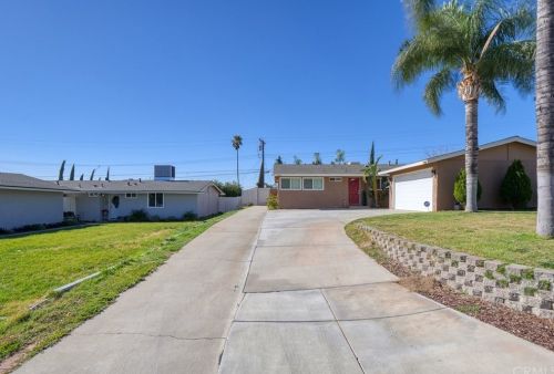 5332 Dogwood St, San Bernardino, CA 92404-2832