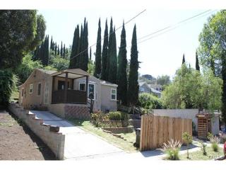1710 Winmar Dr, Los Angeles CA  90065-2624 exterior