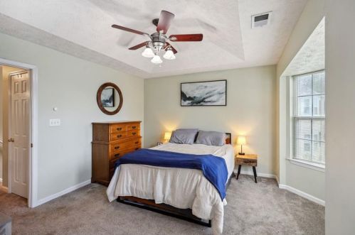 4001 Spring Cove Dr, Duluth GA  30097-2833 exterior