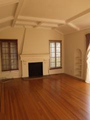 1120 Longwood Ave, Los Angeles CA  90019-1756 exterior