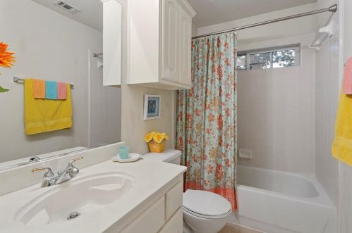 5800 Fathom Dr, Fort Worth TX  76135-7013 exterior