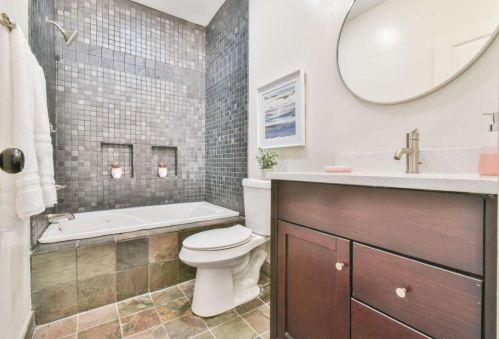 445 Hemlock Cir, Atlanta GA  30316-1839 exterior